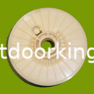 Modal Additional Images for Oleo-Mac Genuine Starter Pulley  004900022R
