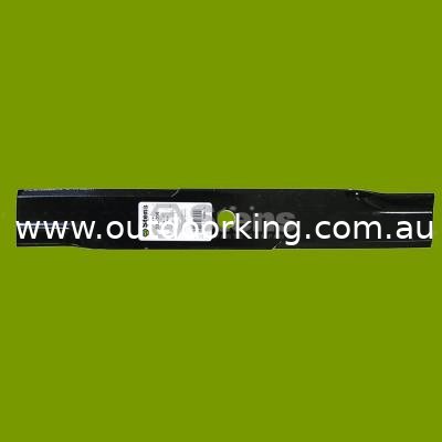 (image for) John Deere Low-Lift Blade AM39966, M86209, 330-308