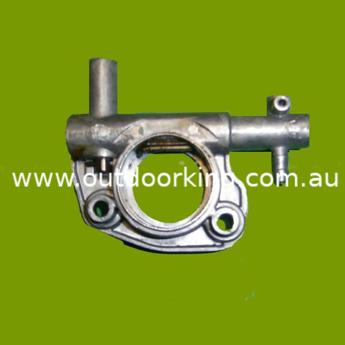 Modal Additional Images for Oleo-Mac Genuine 952, 947,  & 941CX  Oil Pump  50170051AR, 50170051BR