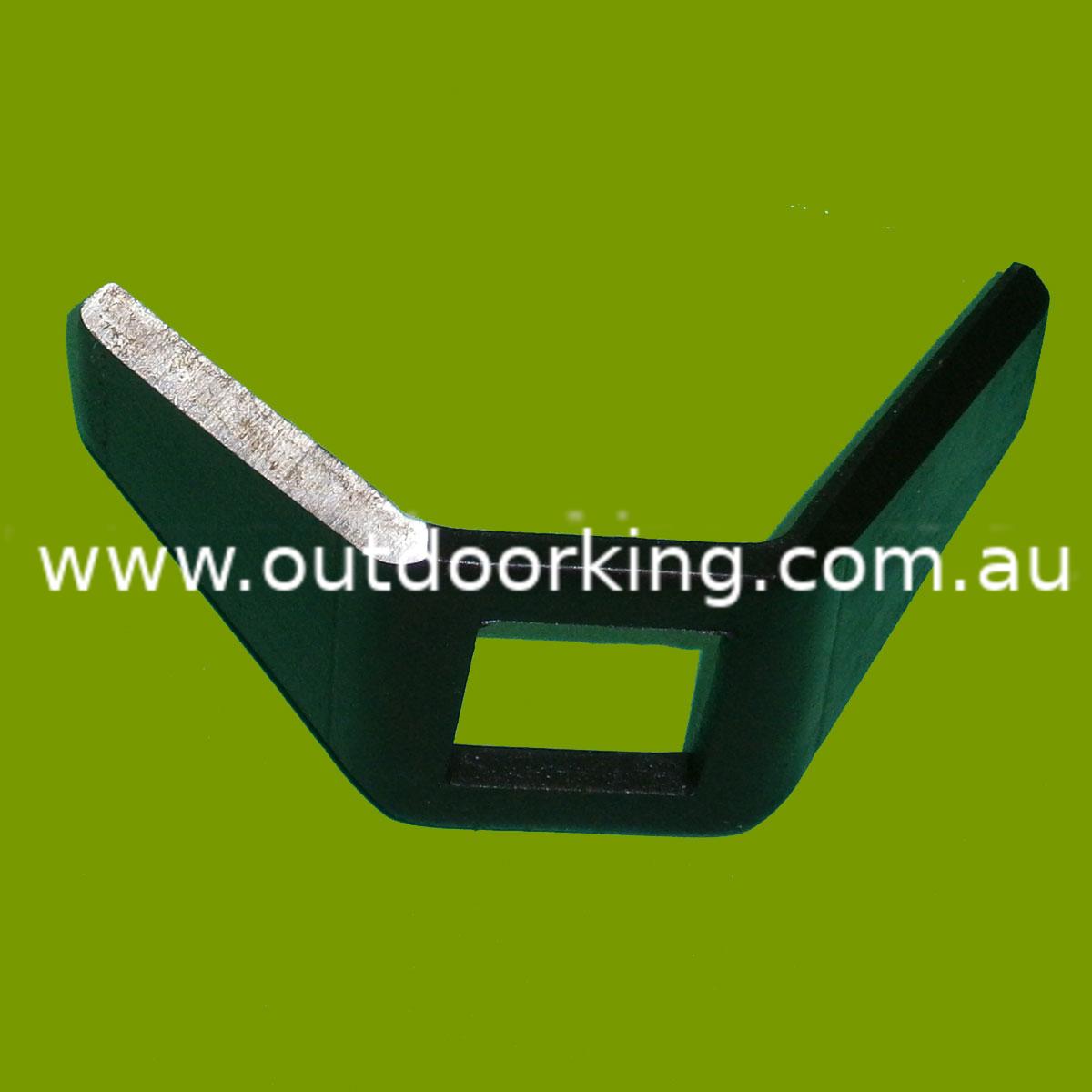 (image for) McCulloch Genuine Chipper V Blade 577292101