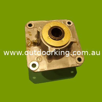 (image for) Cub Cadet Genuine Spindle Assembly 02000792P, 918-04939