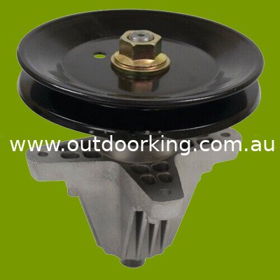 (image for) Cub Cadet Genuine Spindle Assembly 918-06993, 618-06993, 618-06993A, 918-06993A