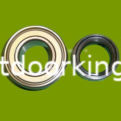 Modal Additional Images for Rover Genuine Rear Axle Bearing  A12065